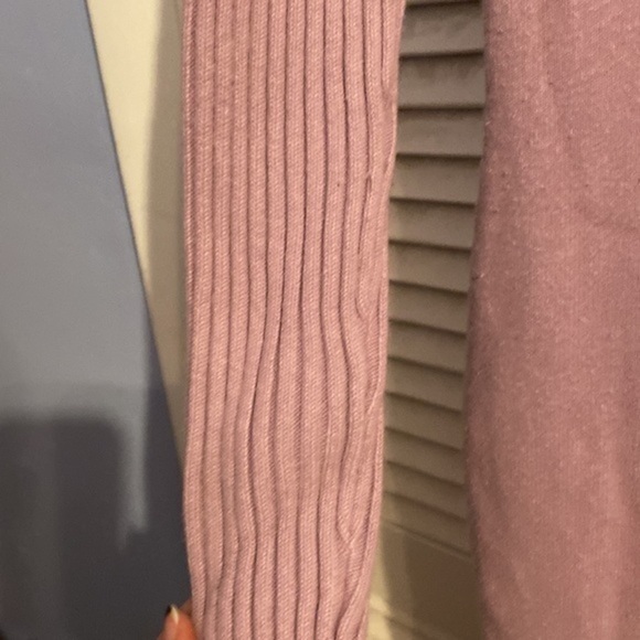 Moda international collaboration with Victoria’s Secret sweaterdress - Picture 3 of 6